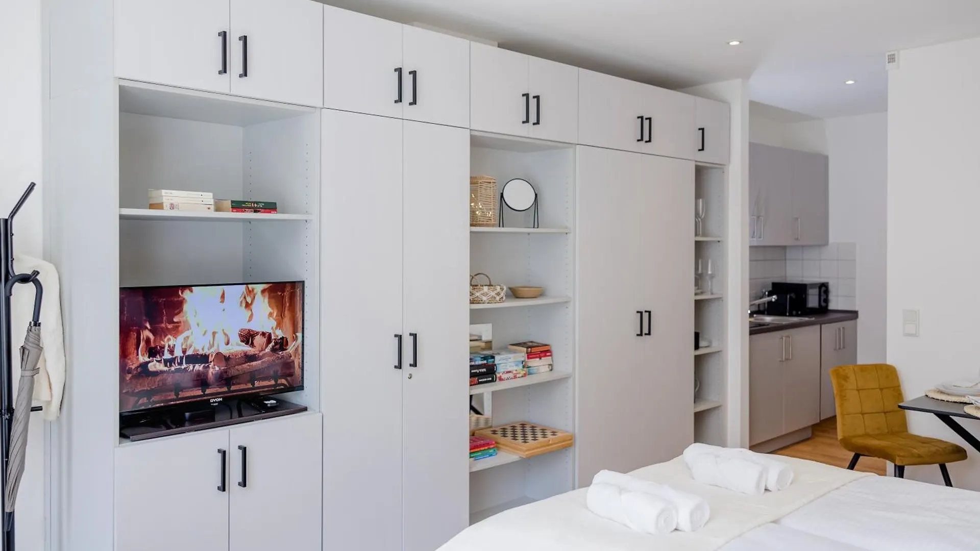 Apartment Lumen Homes - Altstadt-Studio Direkt Im Zentrum, Kueche, Netflix, Oeffentlicher Parkplatz Ums Eck Ingolstadt