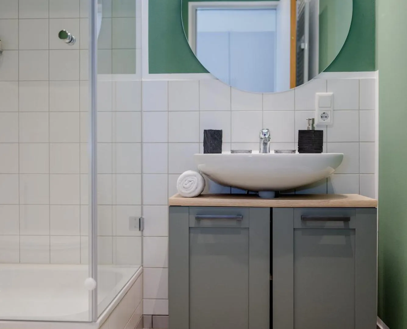 Lumen Homes - Altstadt-Studio Direkt Im Zentrum, Kueche, Netflix, Oeffentlicher Parkplatz Ums Eck Ingolstadt Germany